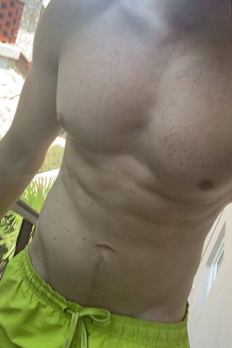 Naakte gelekte OnlyFans-foto van Cowboybrady
