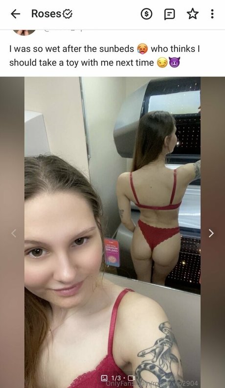 Naakte gelekte OnlyFans-foto van Rosesvip2904