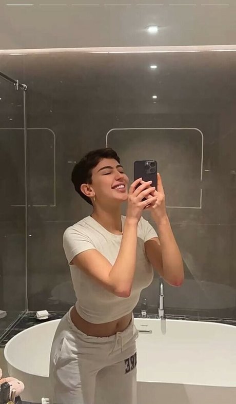 Roz Idrissi