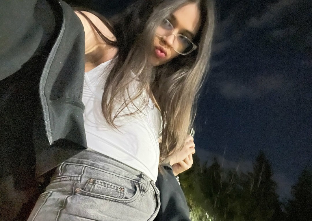 Naakte gelekte OnlyFans-foto van Snowiislxt #12 Naakte gelekte OnlyFans-foto van Snowiislxt #12