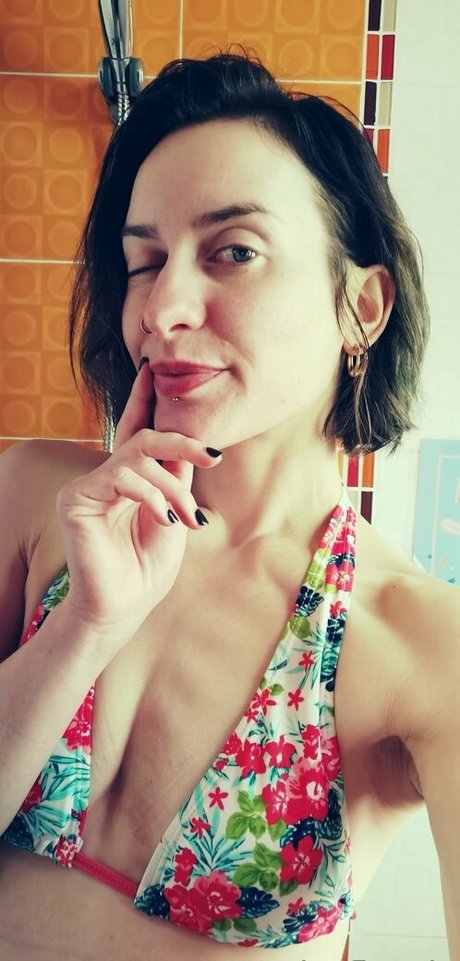 Missfloraberlinfree