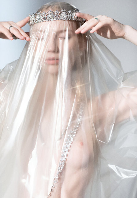 Naakte gelekte OnlyFans-foto van Vika Kucherenko