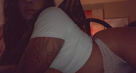 Naakte gelekte OnlyFans-foto van Omgyesrory 
