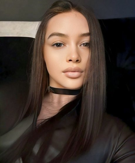 Naakte gelekte OnlyFans-foto van Kishakiss