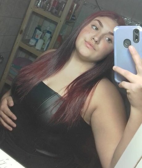 Naakte gelekte OnlyFans-foto van Keila Alejandra