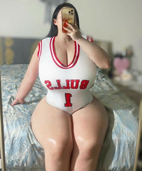 Pisheneva 皮神eva