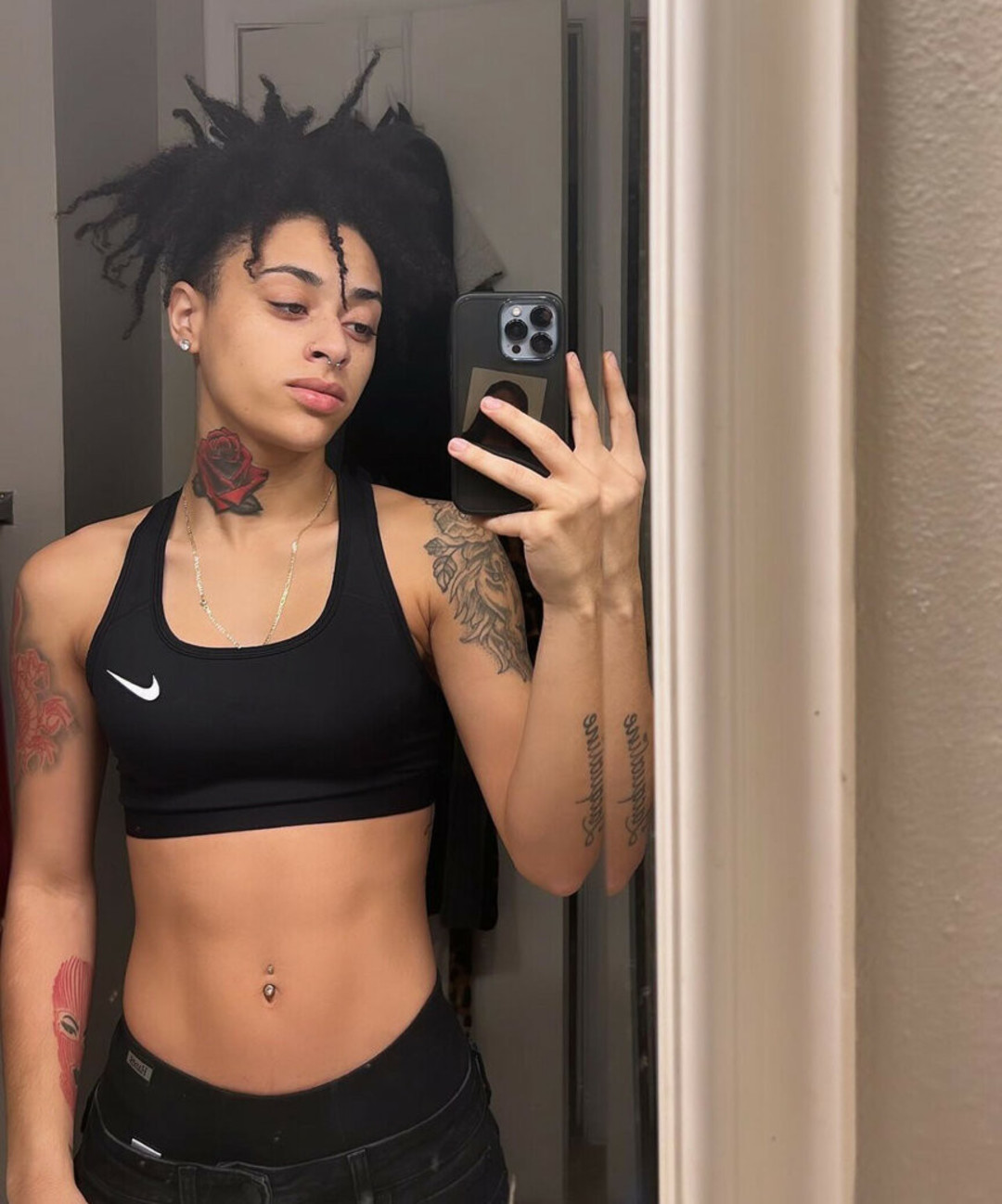 Naakte gelekte OnlyFans-foto van Treasure Osiria #8 Naakte gelekte OnlyFans-foto van Treasure Osiria #8