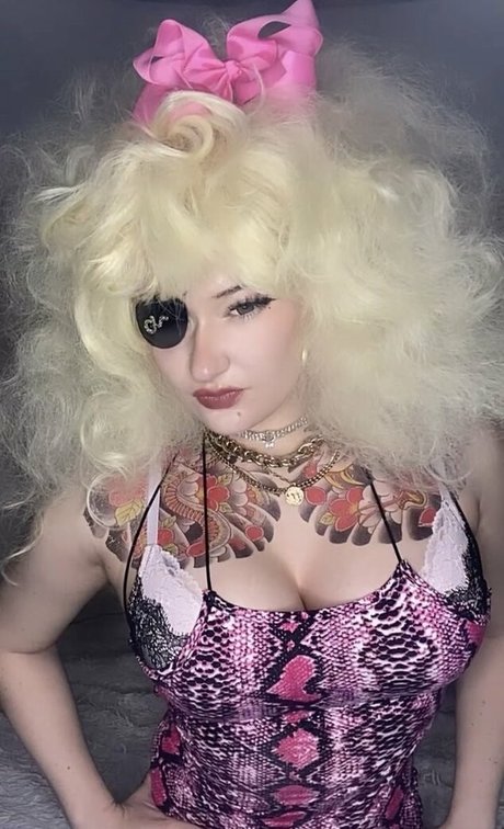 Venomwifey