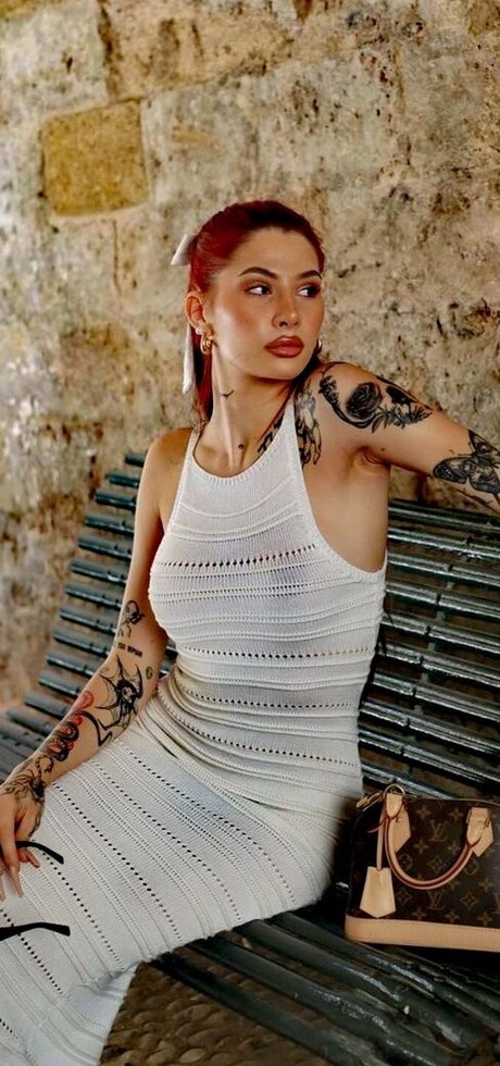 Naakte gelekte OnlyFans-foto van Ukiq