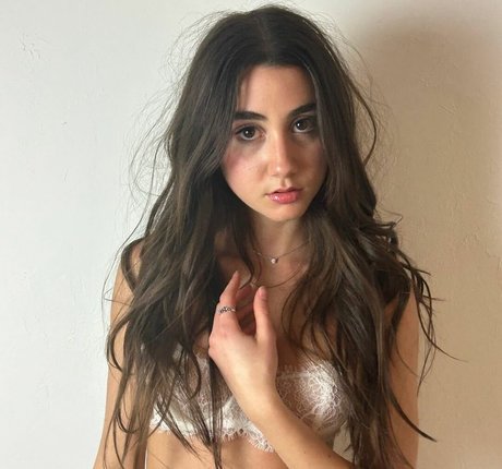 Mikaela Astel