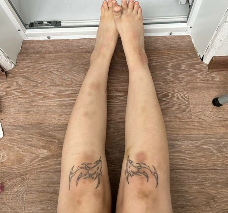 Naakte gelekte OnlyFans-foto van Tamokka