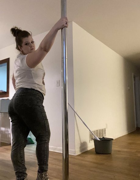 Naakte gelekte OnlyFans-foto van Queenofspades