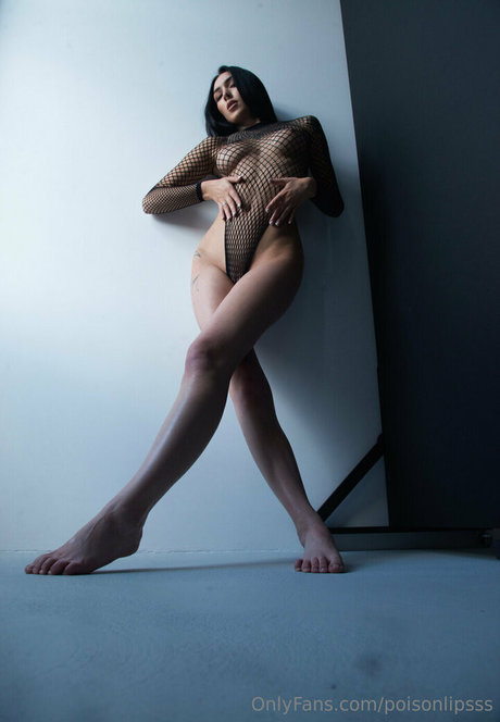 Naakte gelekte OnlyFans-foto van Poisonlips