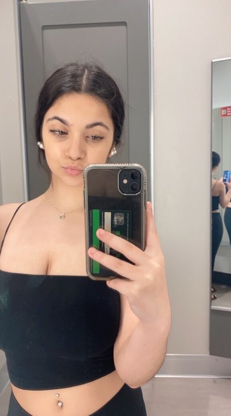 Ava Schillaci