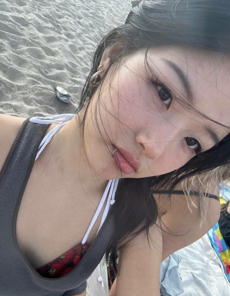 Naakte gelekte OnlyFans-foto van Leasungg