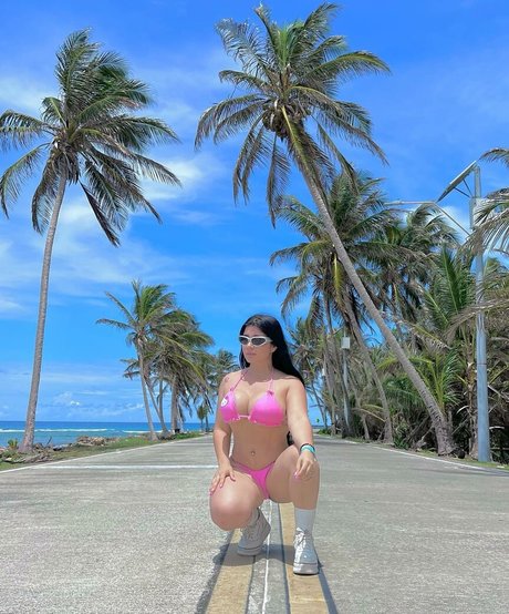 Naakte gelekte OnlyFans-foto van Bebasantander