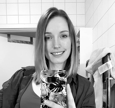 Naakte gelekte OnlyFans-foto van Elinasky