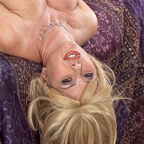 Naakte gelekte OnlyFans-foto van Penny Porsche