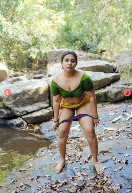 Naakte gelekte OnlyFans-foto van Nila Nambiar