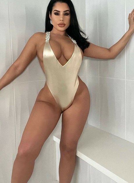 Naakte gelekte OnlyFans-foto van Stephanie Ball