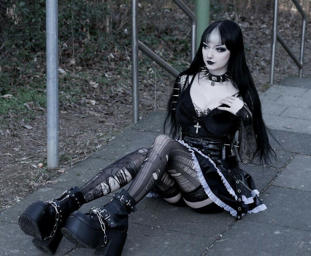 Naakte gelekte OnlyFans-foto van Creepycassy #50 Naakte gelekte OnlyFans-foto van Creepycassy #50