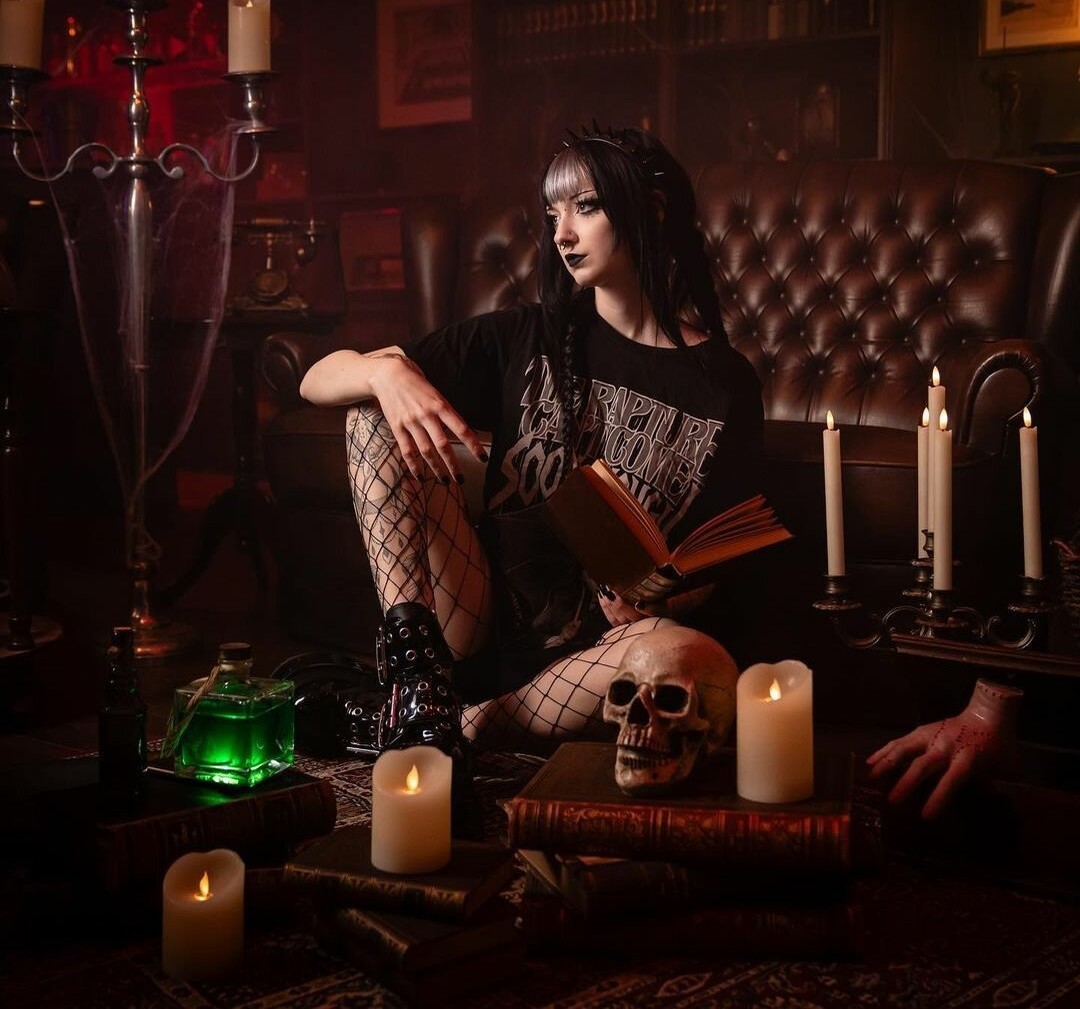 Naakte gelekte OnlyFans-foto van Creepycassy #59 Naakte gelekte OnlyFans-foto van Creepycassy #59