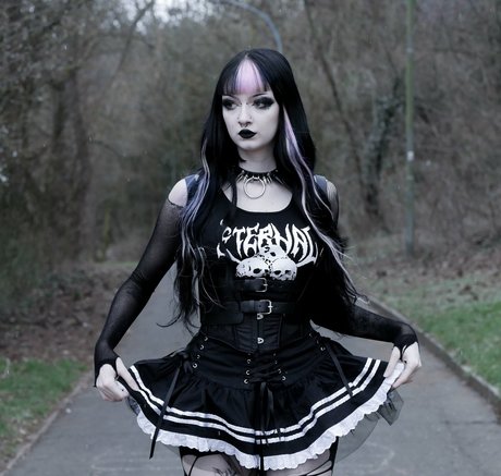 Creepycassy