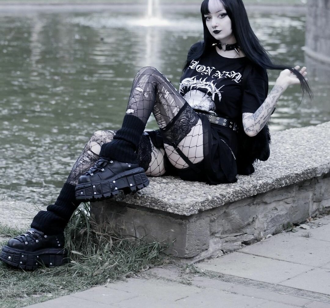 Naakte gelekte OnlyFans-foto van Creepycassy #84 Naakte gelekte OnlyFans-foto van Creepycassy #84