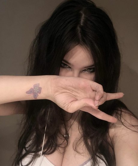 Naakte gelekte OnlyFans-foto van Pwurfectt