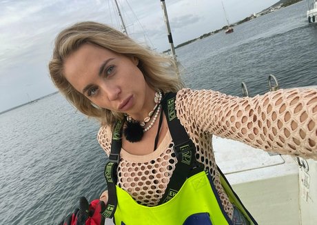 Naakte gelekte OnlyFans-foto van Vitaliyadiaz