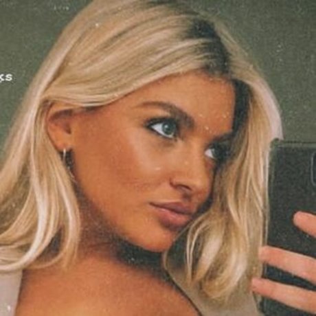 Naakte gelekte OnlyFans-foto van Jodnicole