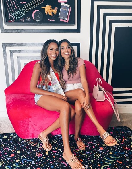 Zia Natasha Lehman