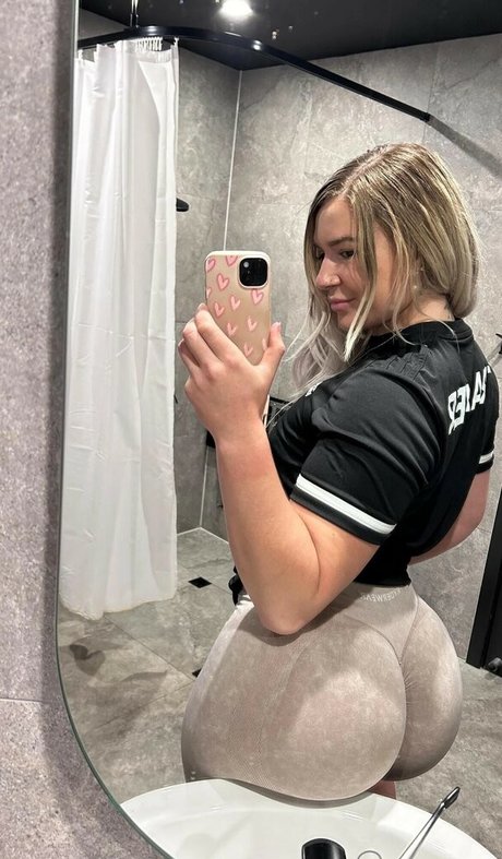 Nikita Simpson