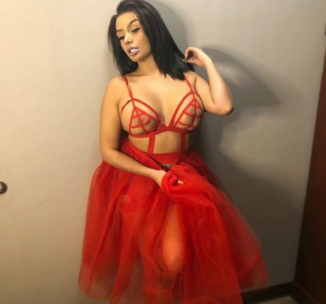 Naakte gelekte OnlyFans-foto van Shanyssdarilson
