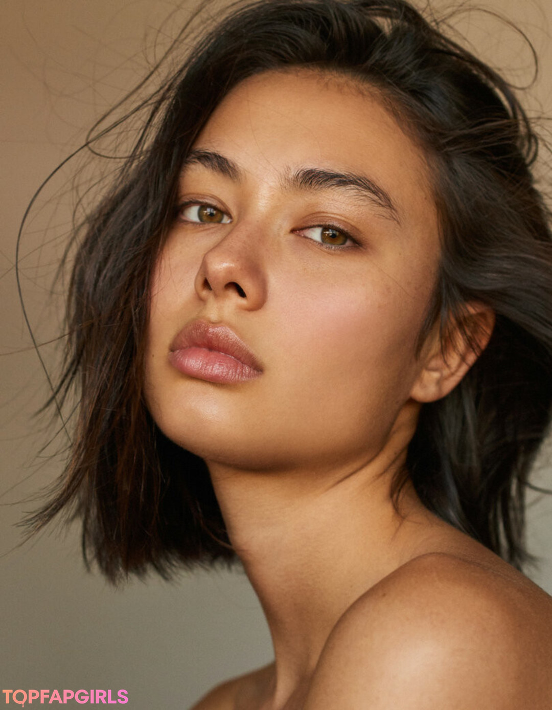 Naakte gelekte OnlyFans-foto van Bridget Gao Hollitt #2 Naakte gelekte OnlyFans-foto van Bridget Gao Hollitt #2