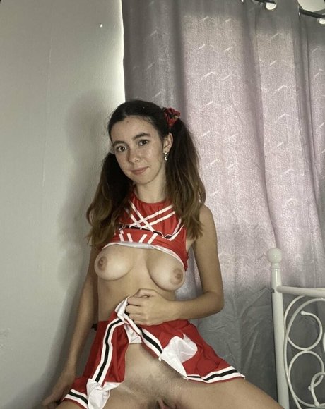 Naakte gelekte OnlyFans-foto van Baby Ash