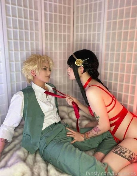 Naakte gelekte OnlyFans-foto van Fukuro