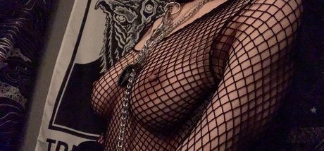 Naakte gelekte OnlyFans-foto van Sthenobites