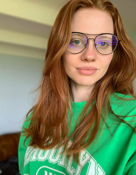 Charlotteglowsup