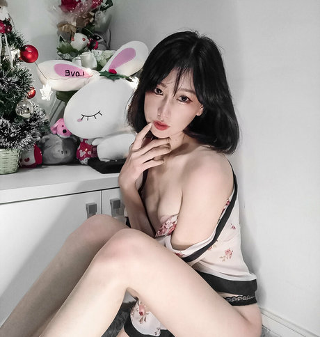Naakte gelekte OnlyFans-foto van Kyokoyaki