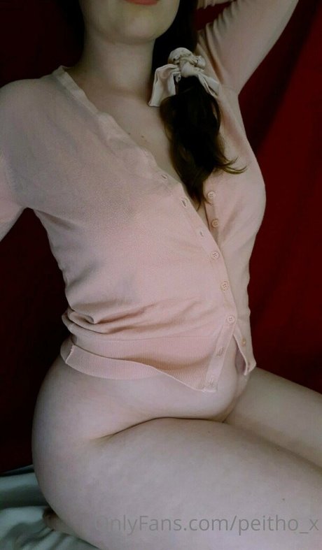 Naakte gelekte OnlyFans-foto van Xxpeitho