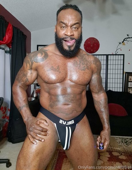 Toolsfreepage Naakte gelekte OnlyFans-foto van Toolsfreepage #459