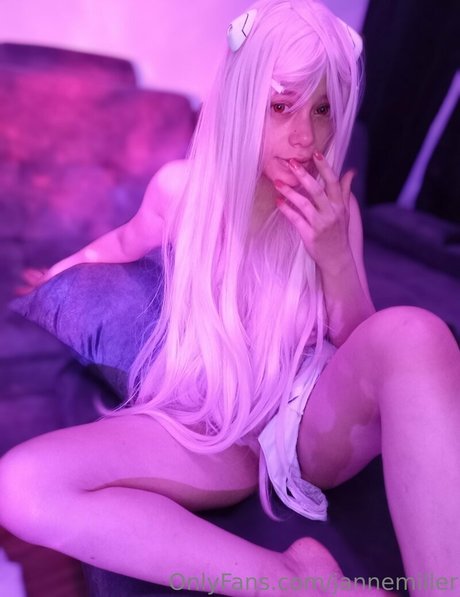 Naakte gelekte OnlyFans-foto van Jannemiller