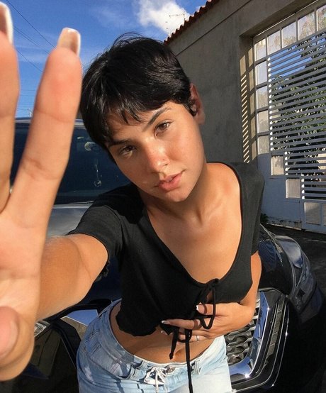 Isis Rodrigues