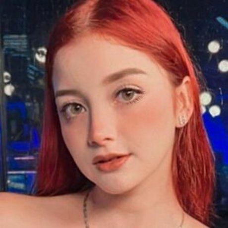 Naakte gelekte OnlyFans-foto van Kristell Sevilla