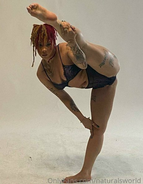 Naakte gelekte OnlyFans-foto van Naturalsworld