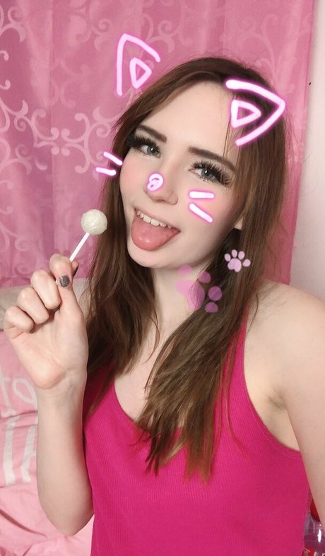 Naakte gelekte OnlyFans-foto van Lealolly