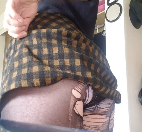 Naakte gelekte OnlyFans-foto van Silksaliva