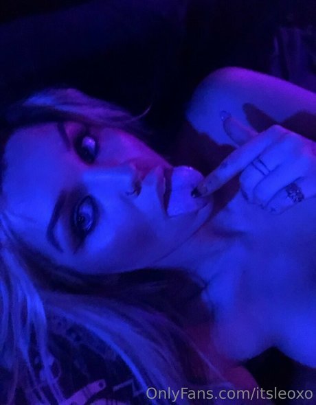 Naakte gelekte OnlyFans-foto van Itsleoxo