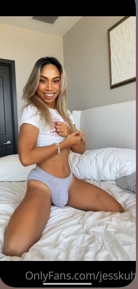 Naakte gelekte OnlyFans-foto van Jesskuh